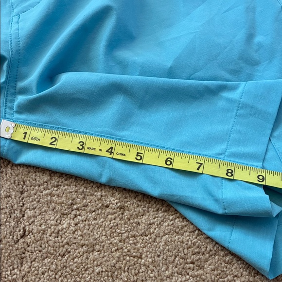 Faherty All Day Flat Front Shorts size 35 - Picture 6 of 7